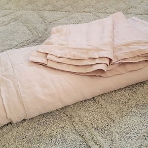 Pottery Barn Tencil King Sized Duvet + pillowcases